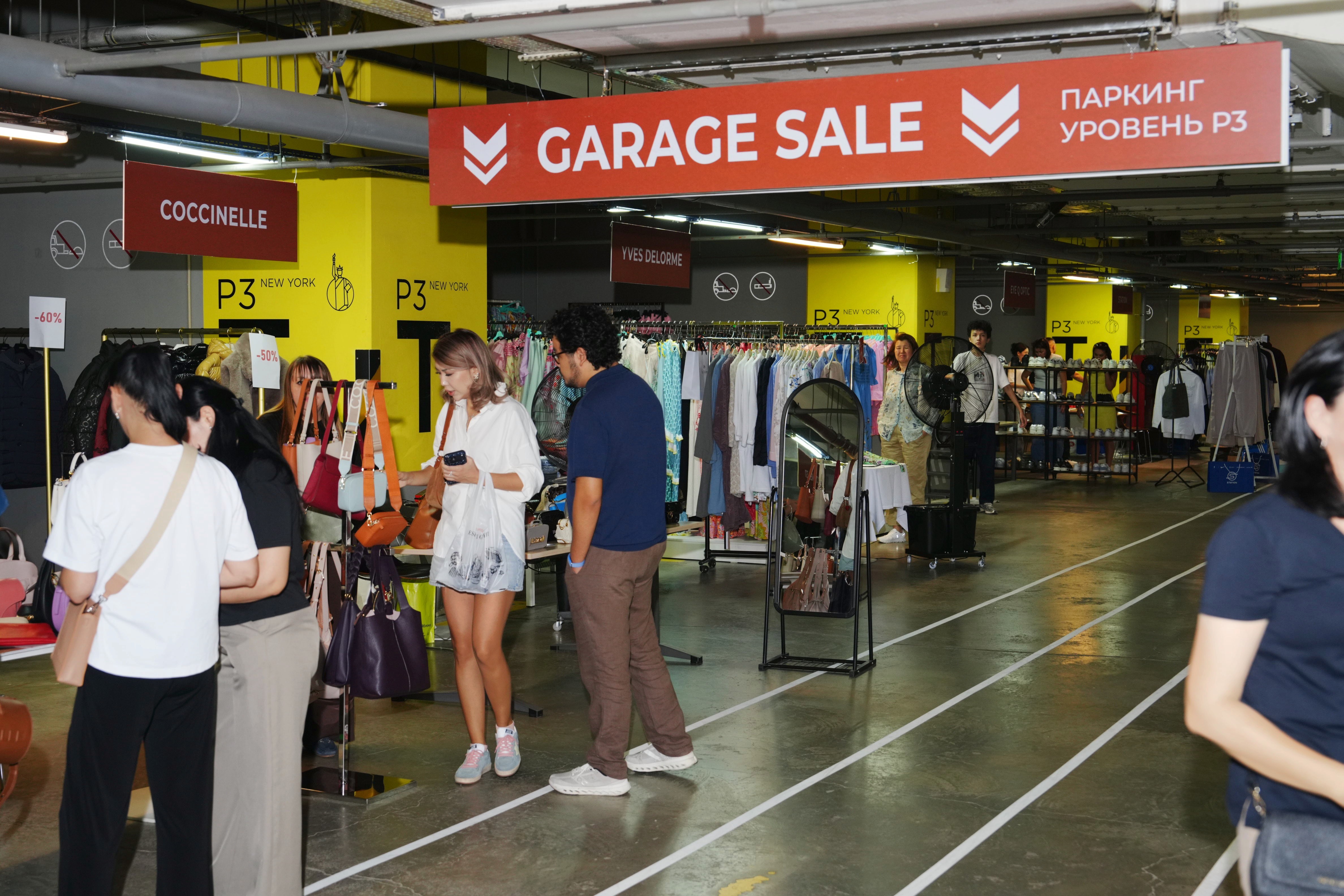Летний Garage Sale в Esentai Mall 2